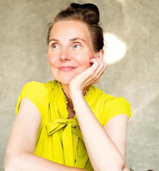 Johanna B. – Schauspiel Sedcard-Foto 2 bei JustInCast