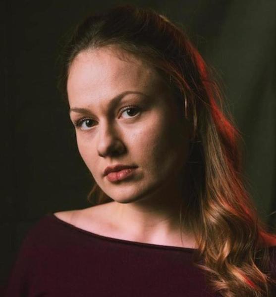 Noemi D. – Schauspiel Sedcard-Foto 6 bei JustInCast