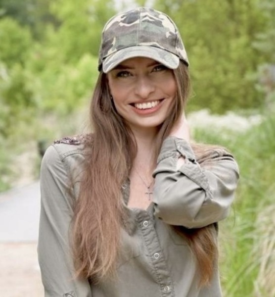 Alina B. – Fashion Profilbild bei JustInCast