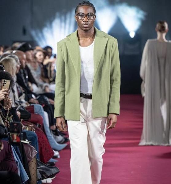 Nathan K. – Fashion Sedcard-Foto 3 bei JustInCast