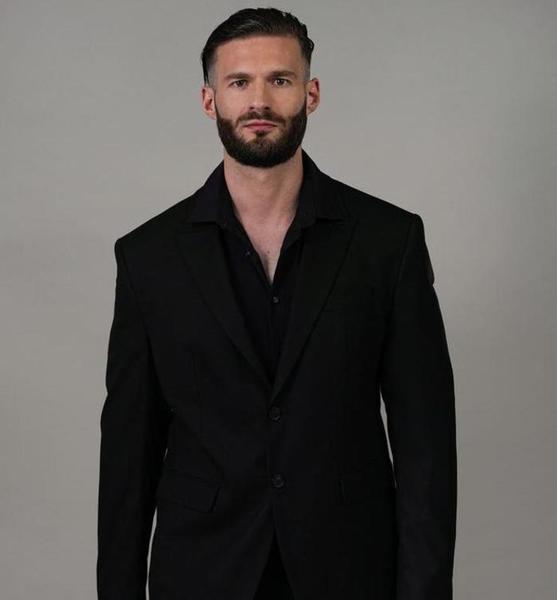 Alexander W. – Fashion Sedcard-Foto 3 bei JustInCast