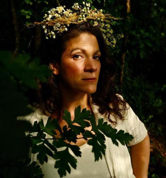 Andrea z. – Schauspiel Sedcard-Foto 2 bei JustInCast