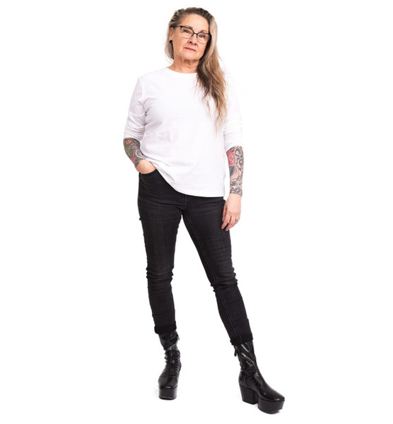Ute Sybille S. – Real People Sedcard-Foto 5 bei JustInCast
