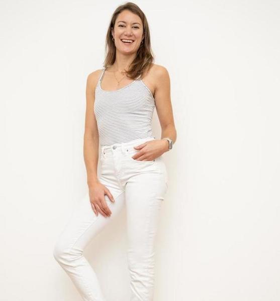 Clara S. – Fashion Sedcard-Foto 6 bei JustInCast