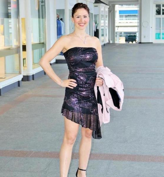 Tina T. – Schauspiel Sedcard-Foto 5 bei JustInCast