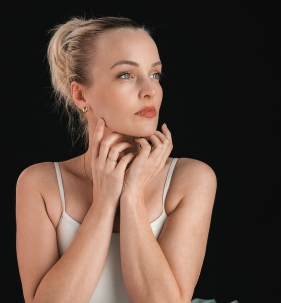 Jenny K. – Schauspiel Sedcard-Foto 2 bei JustInCast
