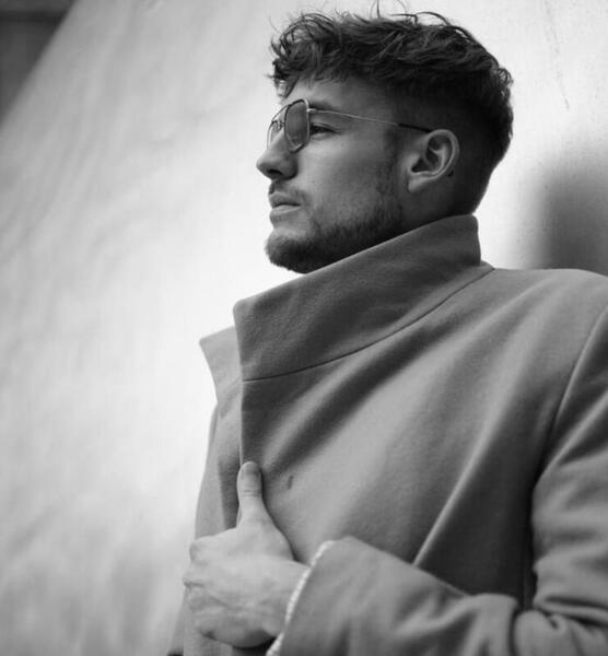 Constantin F. – Fashion Sedcard-Foto 4 bei JustInCast