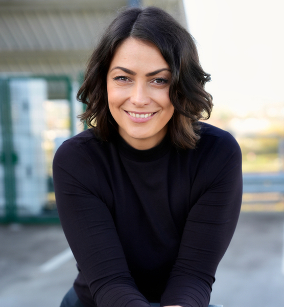 Kristin W. – Schauspiel Sedcard-Foto 2 bei JustInCast