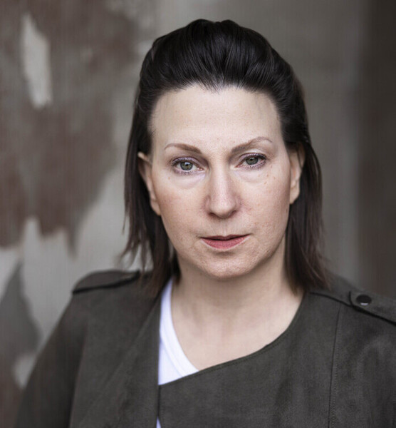 Nicole P. – Schauspiel Sedcard-Foto 3 bei JustInCast