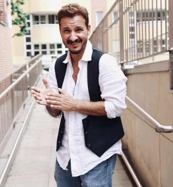 Nevo S. – Schauspiel Sedcard-Foto 2 bei JustInCast