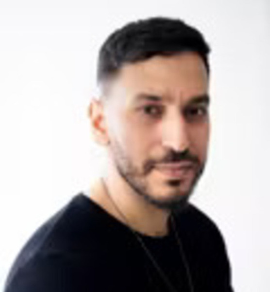Behran K. – Schauspiel Sedcard-Foto 2 bei JustInCast