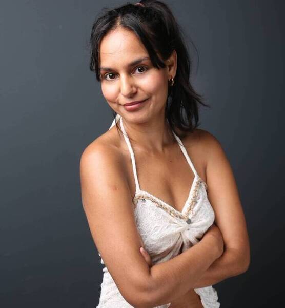 Jonna v. – Schauspiel Sedcard-Foto 4 bei JustInCast