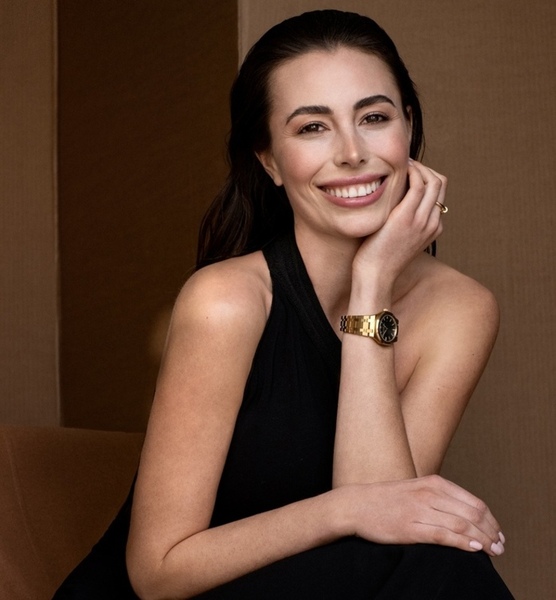 Chiara B. – Fashion Sedcard-Foto 1 bei JustInCast