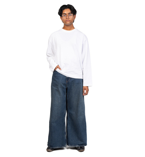 Ben Swaraahasarmaa P. – Real People Sedcard-Foto 5 bei JustInCast