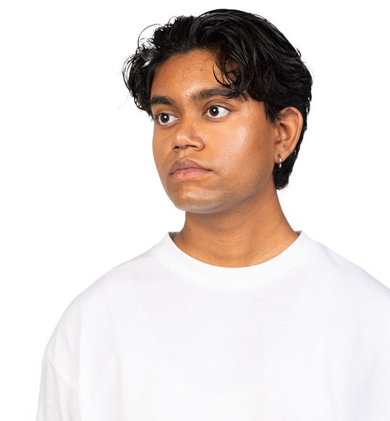 Ben Swaraahasarmaa P. – Real People Sedcard-Foto 2 bei JustInCast