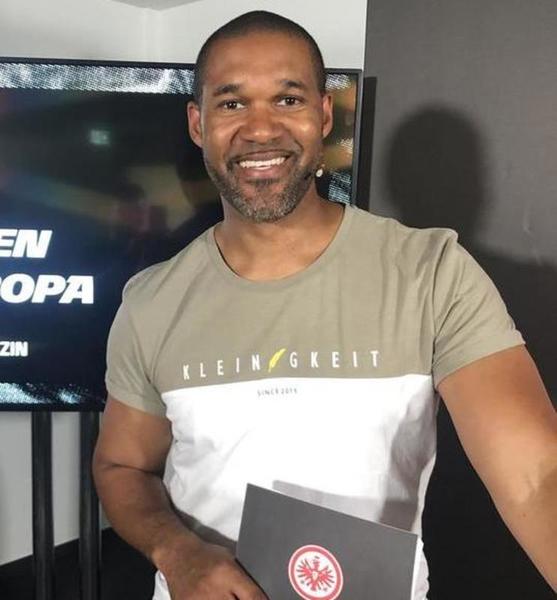 94247 moderation im herzen von europa  copy 