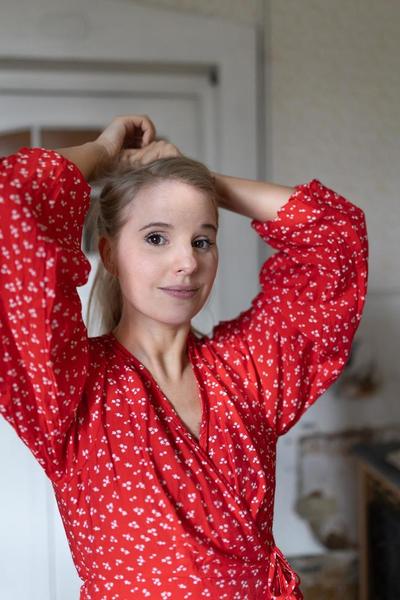 Leandra F. – Moderation Sedcard-Foto 6 bei JustInCast
