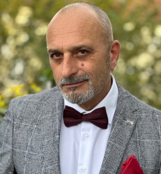 96250 mario romano  3 