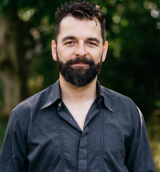 98136 neutral 11 kleiner 2