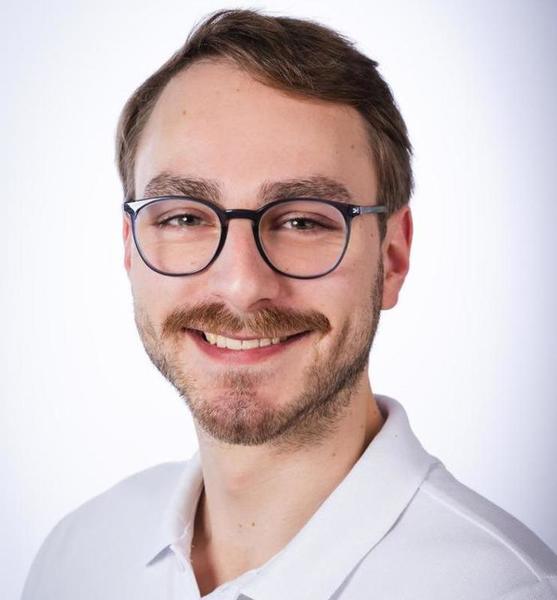 98472 251114 timo mezger 0004  copy 