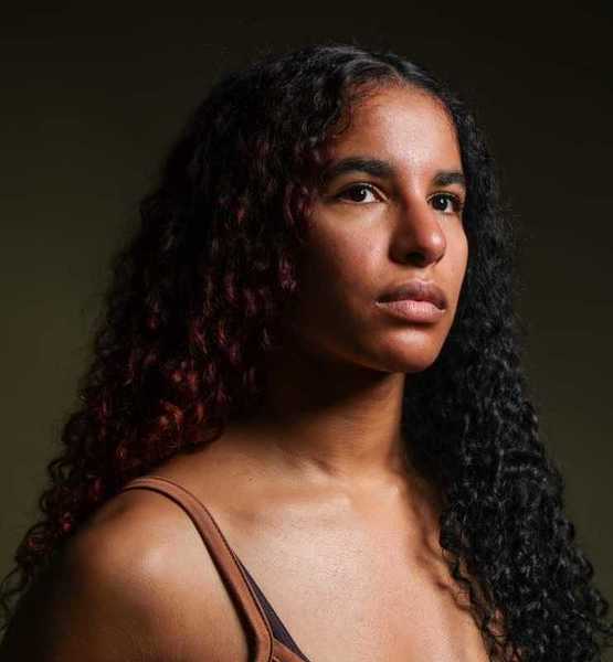 99304 headshot diagonal