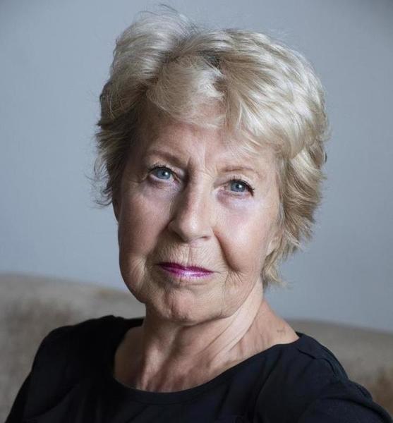 99953 daniela ilian 2  copy 